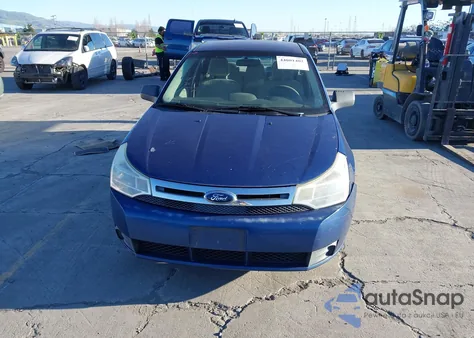 2009 Ford Focus Se z USA, uszkodzony, nr VIN 1FAHP35N99W268341